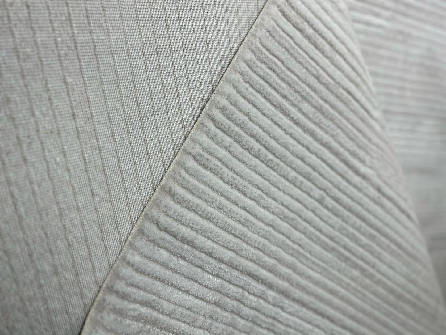Covor cu design modern PIERRE PARIS, Bej/crem