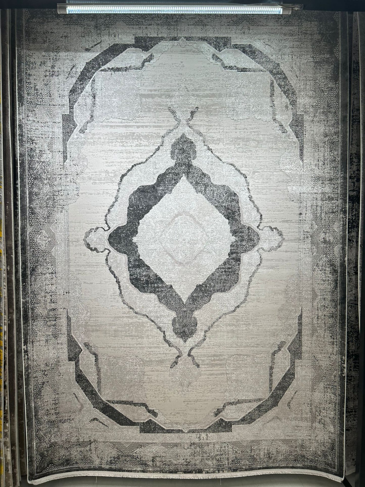 Covor Classic Gri ARABIC